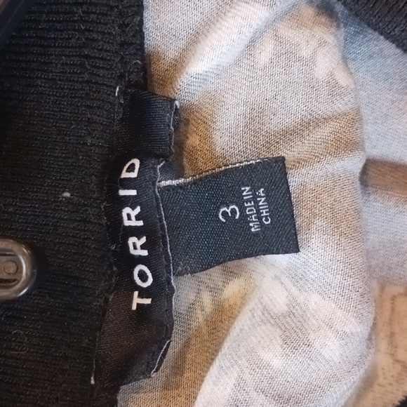 Torrid jacket - Picture 6 of 8